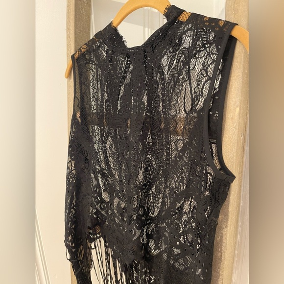 Zara lace sheer fringe top - Picture 4 of 4